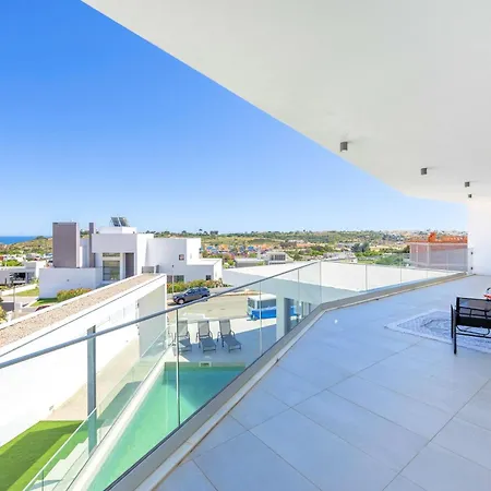 Vista Sea Views Heated Pool Walk To Marina Vila Albufeira