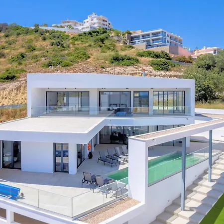 Vista Sea Views Heated Pool Walk To Marina Villa