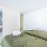 Villa Vista Sea Views Heated Pool Walk To Marina
